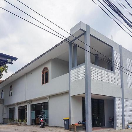 Reddoorz Plus @ Kalpataru Malang Luaran gambar